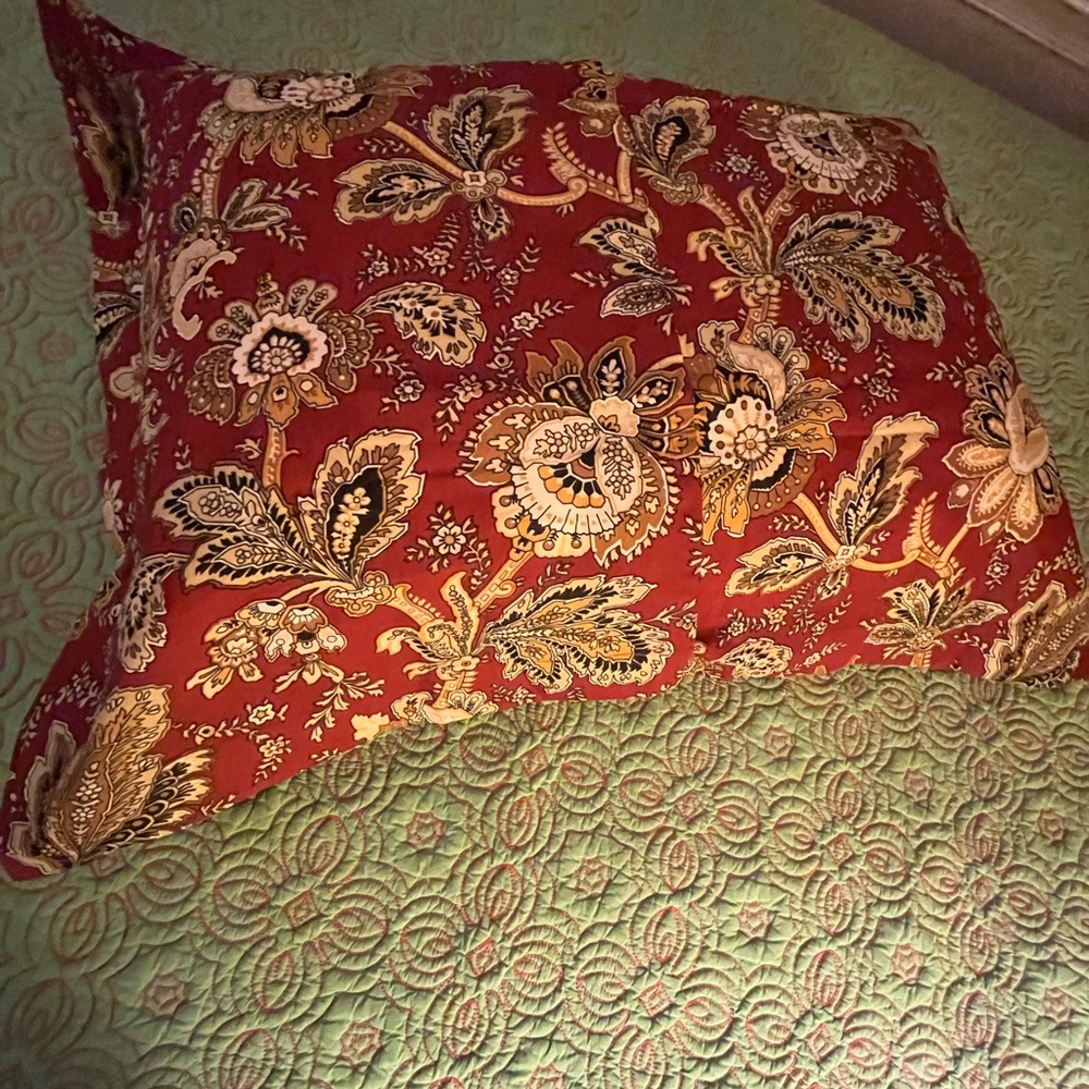 Vintage New condition Martex Vibrant color standard pillow sham